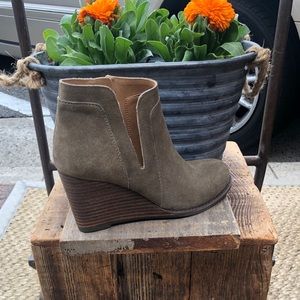 Lucky Brand Yabba Wedge Bootie